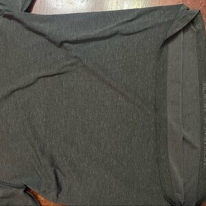 Lululemon t shirt